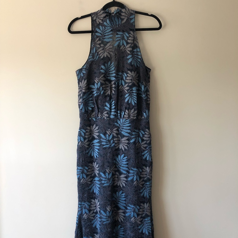 Watters & Watters blue lace evening gown/dress